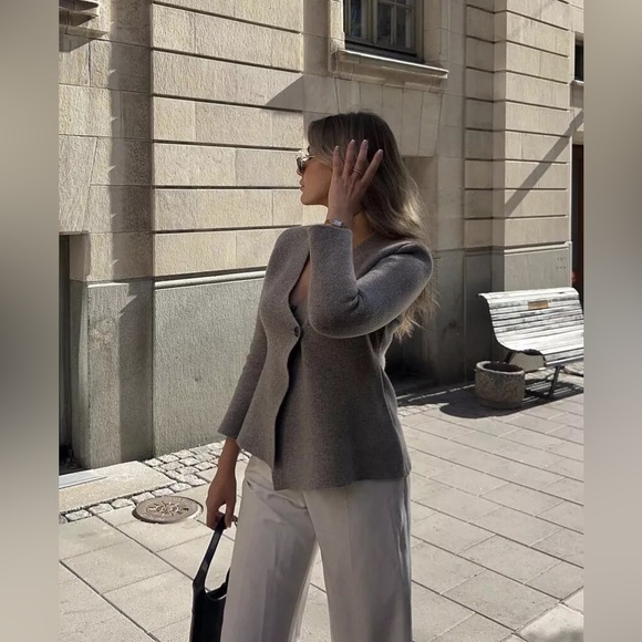 ZARA NWT WOOL BLEND PEPLUM KNIT BLAZER - Picture 2 of 9